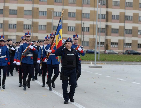 Se recrutează viitori jandarmi